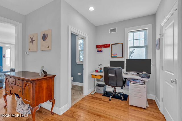 300 Salem Avenue, Spring Lake, NJ 07762