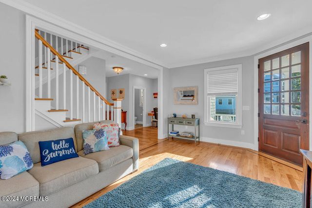 300 Salem Avenue, Spring Lake, NJ 07762