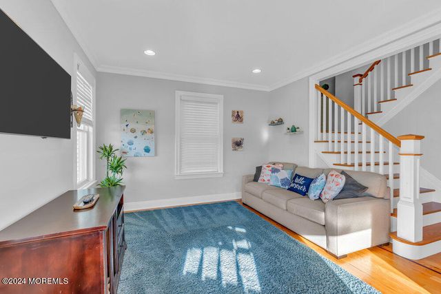 300 Salem Avenue, Spring Lake, NJ 07762