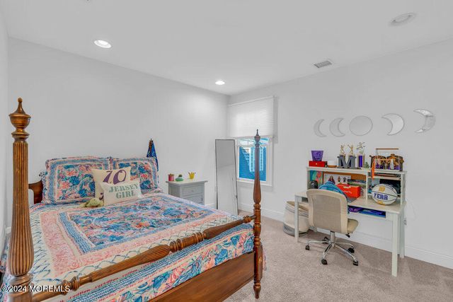 300 Salem Avenue, Spring Lake, NJ 07762