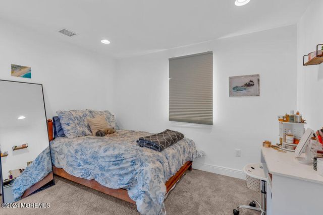 300 Salem Avenue, Spring Lake, NJ 07762