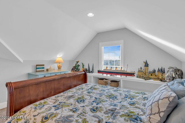 300 Salem Avenue, Spring Lake, NJ 07762