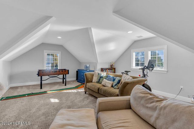 300 Salem Avenue, Spring Lake, NJ 07762