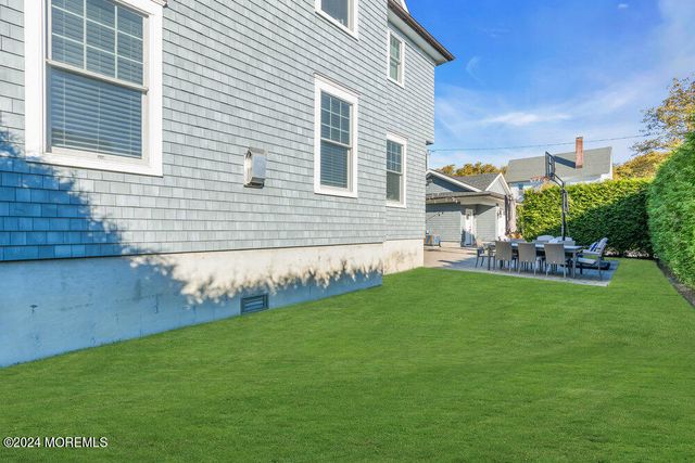 300 Salem Avenue, Spring Lake, NJ 07762