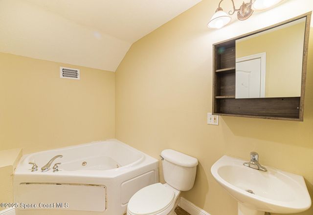 375 Nora Avenue, Merritt Island, FL 32952