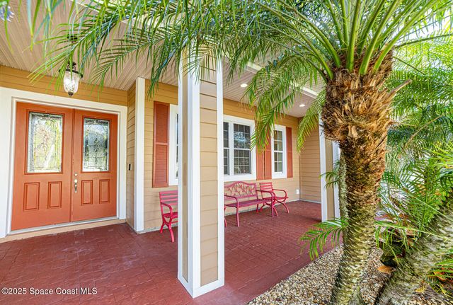 375 Nora Avenue, Merritt Island, FL 32952
