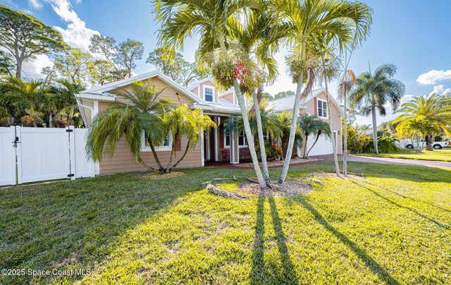 375 Nora Avenue, Merritt Island, FL 32952