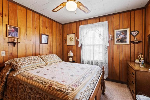 507 4th Ave, Atmore, AL 36502