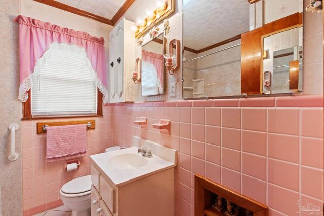 507 4th Ave, Atmore, AL 36502