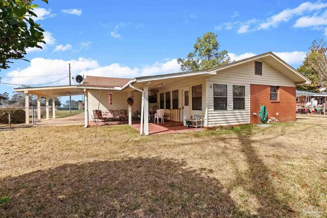 507 4th Ave, Atmore, AL 36502