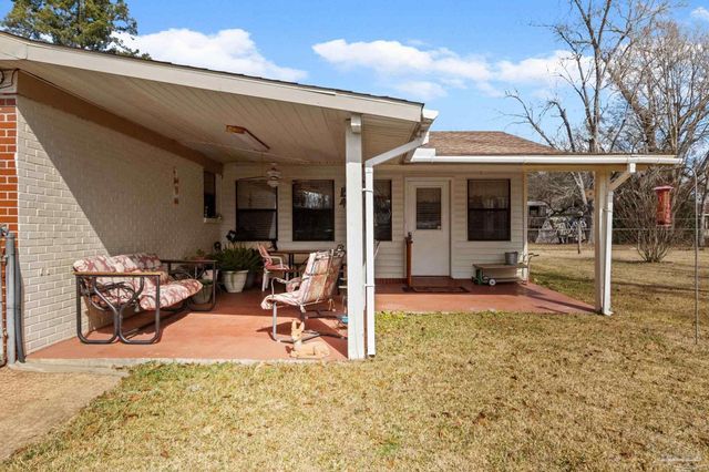 507 4th Ave, Atmore, AL 36502