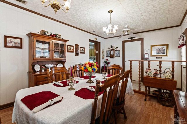 507 4th Ave, Atmore, AL 36502