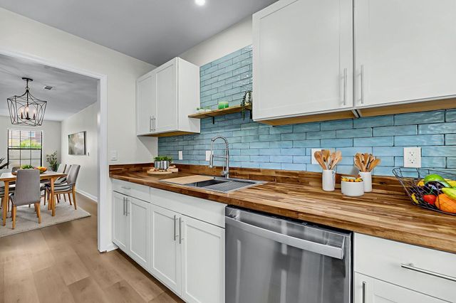 2912 Oxford Place, Charleston, SC 29414