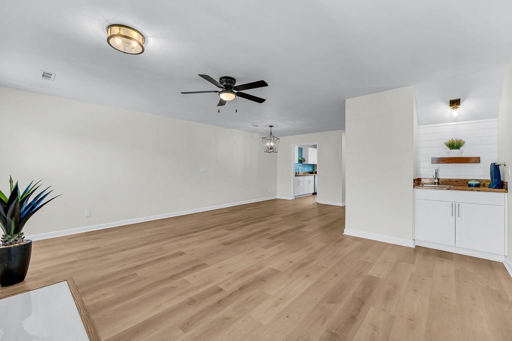 2912 Oxford Place, Charleston, SC 29414