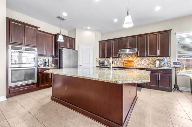 2397 GWYNHURST BOULEVARD, Wesley Chapel, FL 33543