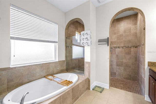 2397 GWYNHURST BOULEVARD, Wesley Chapel, FL 33543