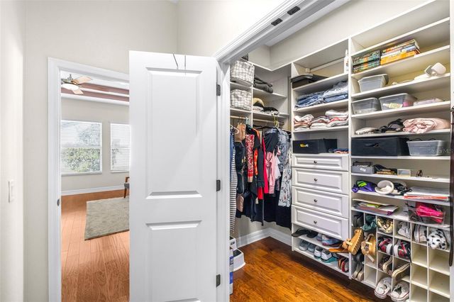 2397 GWYNHURST BOULEVARD, Wesley Chapel, FL 33543