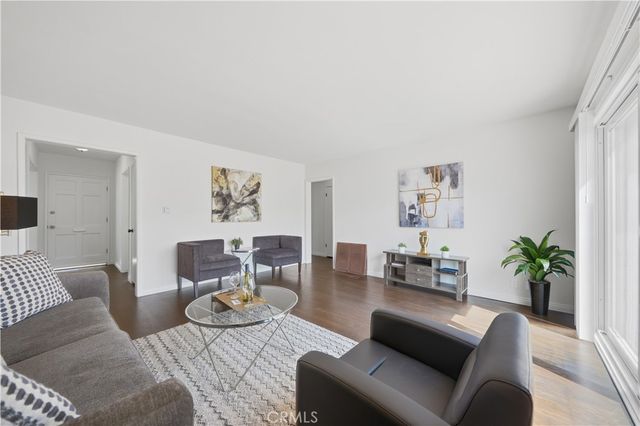 4646 Deeboyar Avenue, Lakewood, CA 90712