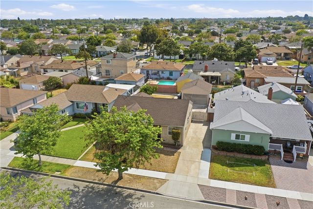 4646 Deeboyar Avenue, Lakewood, CA 90712