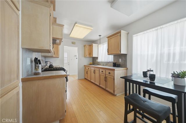 4646 Deeboyar Avenue, Lakewood, CA 90712