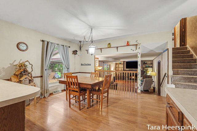 2078 Fernwood Drive, Georgetown Twp, MI 49428