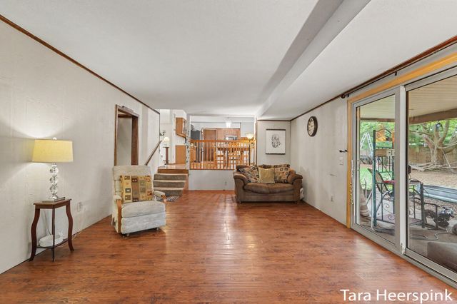 2078 Fernwood Drive, Georgetown Twp, MI 49428