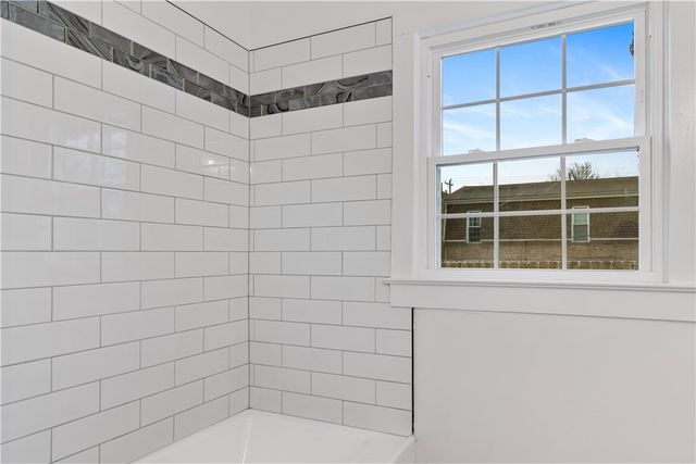 310 S Townville Street, Seneca, SC 29678