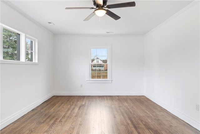 310 S Townville Street, Seneca, SC 29678