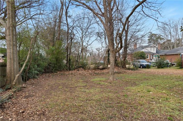 310 S Townville Street, Seneca, SC 29678