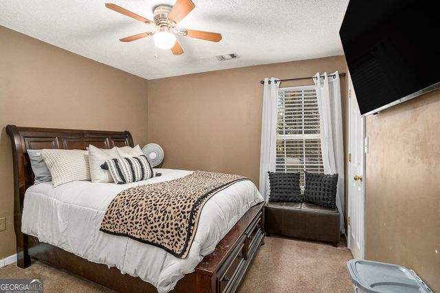 125 Floresta Drive, Mcdonough, GA 30252