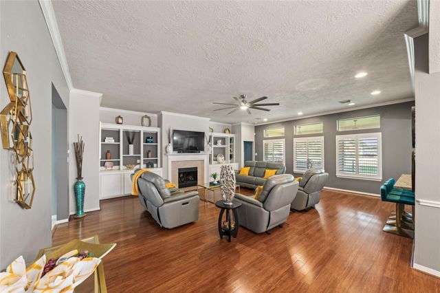 18703 Aquatic Drive, Humble, TX 77346