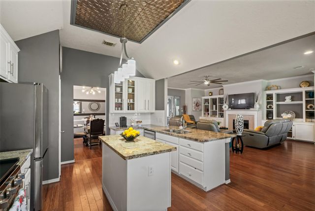 18703 Aquatic Drive, Humble, TX 77346