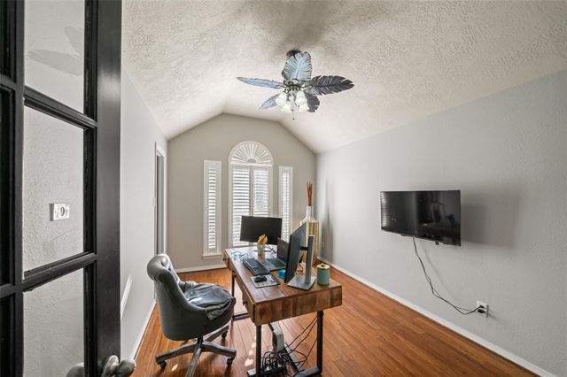 18703 Aquatic Drive, Humble, TX 77346