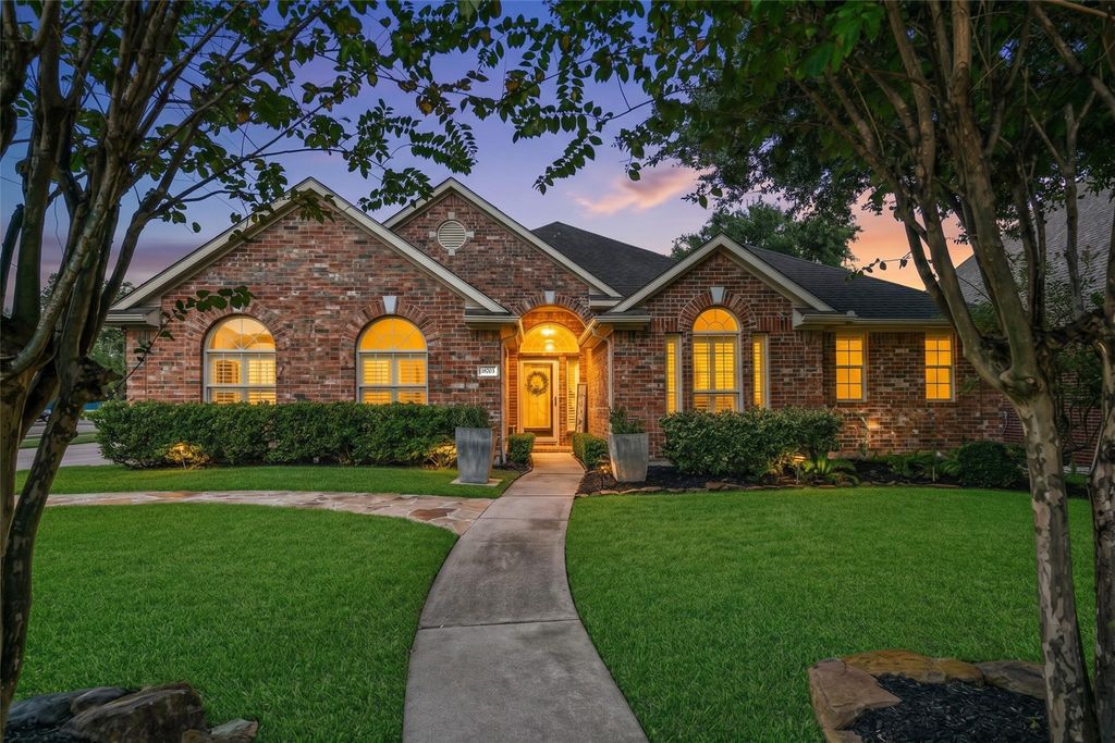 18703 Aquatic Drive, Humble, TX 77346