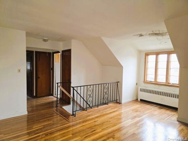 3231 Waterbury Avenue, Bronx, NY 10465