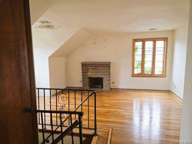 3231 Waterbury Avenue, Bronx, NY 10465