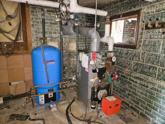 3231 Waterbury Avenue, Bronx, NY 10465