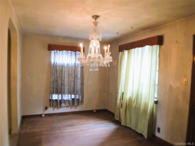3231 Waterbury Avenue, Bronx, NY 10465