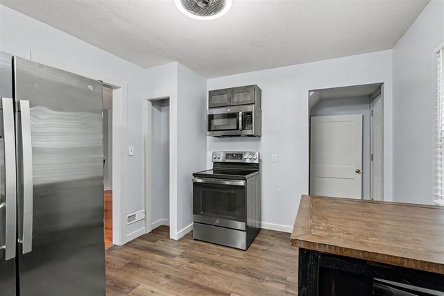 3132 5th Street, Muskegon Heights, MI 49444