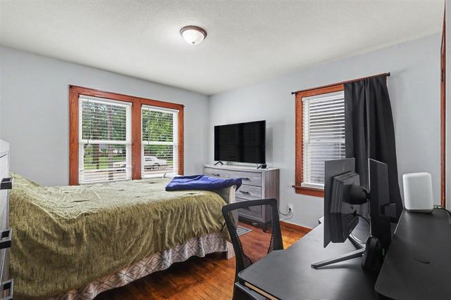 3132 5th Street, Muskegon Heights, MI 49444
