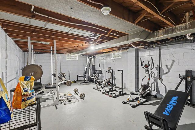 3132 5th Street, Muskegon Heights, MI 49444