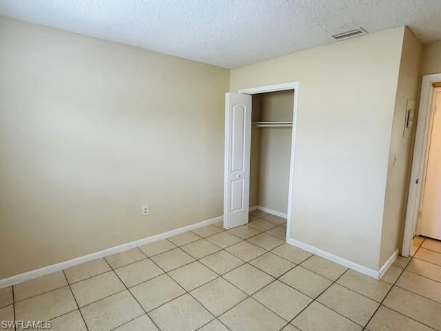 3325 Airport RD N T7, Naples, FL 34105