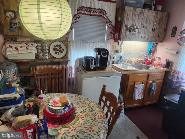 2154 BROWNING RD, Pennsauken, NJ 08110