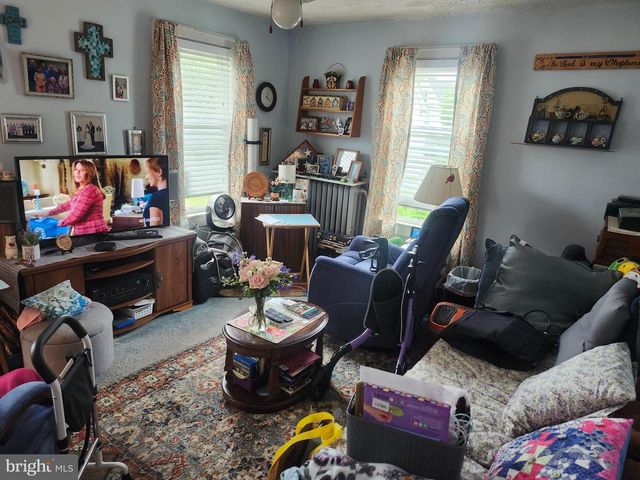 2154 BROWNING RD, Pennsauken, NJ 08110