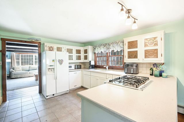 23 Old Fields Road, Sandwich, MA 02563