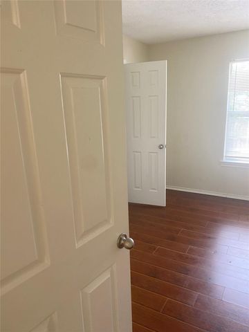 13064 Peppergate Lane, Houston, TX 77044