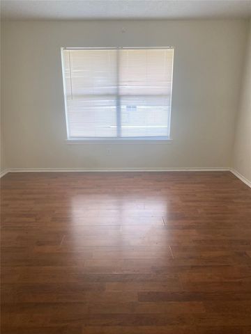 13064 Peppergate Lane, Houston, TX 77044