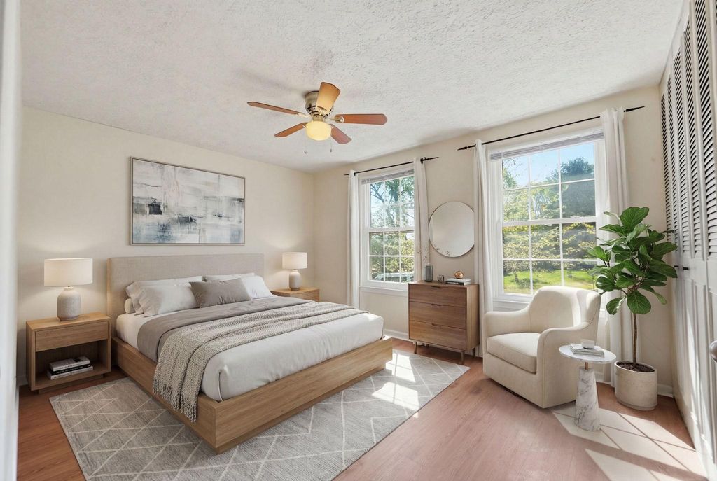 Image 12 of property listing at 10300 FORESTGROVE LN, Bowie, MD 20721