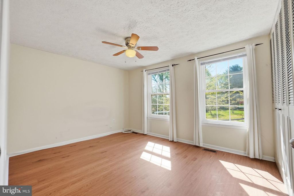 Image 13 of property listing at 10300 FORESTGROVE LN, Bowie, MD 20721