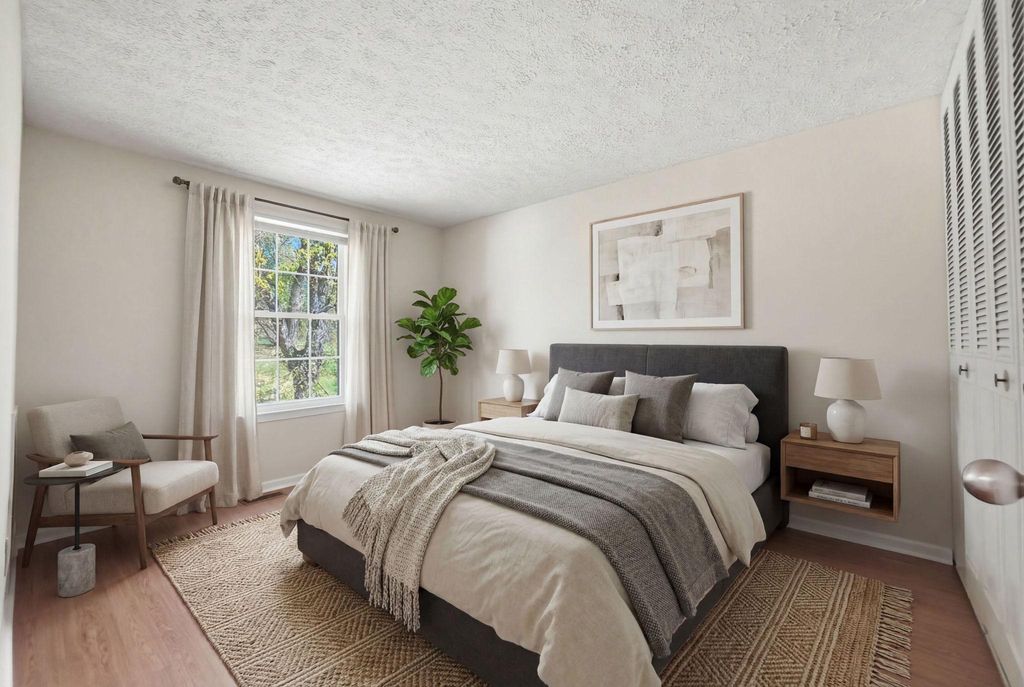 Image 15 of property listing at 10300 FORESTGROVE LN, Bowie, MD 20721